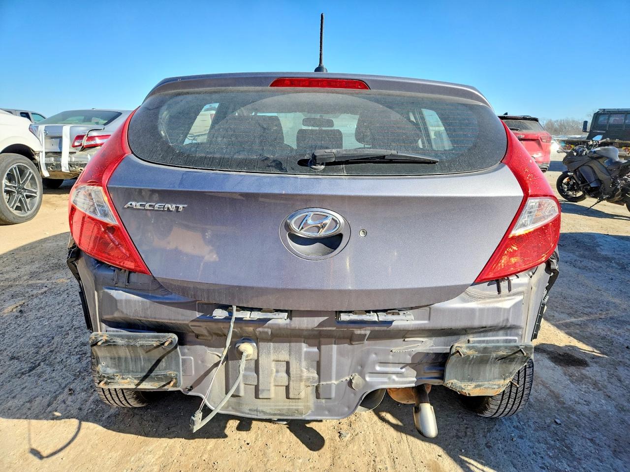 2016 HYUNDAI ACCENT SE photo 6