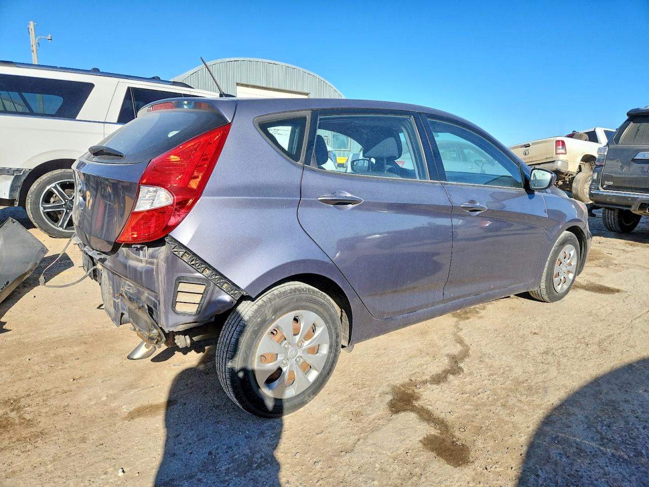 2016 HYUNDAI ACCENT SE photo 3