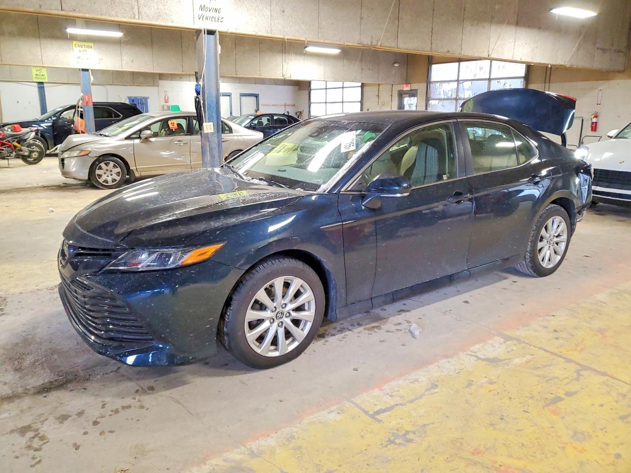 2018 TOYOTA CAMRY