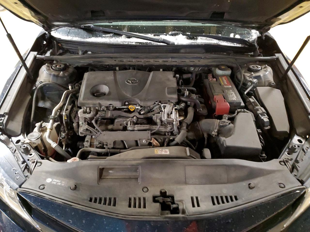 2018 TOYOTA CAMRY L photo 11