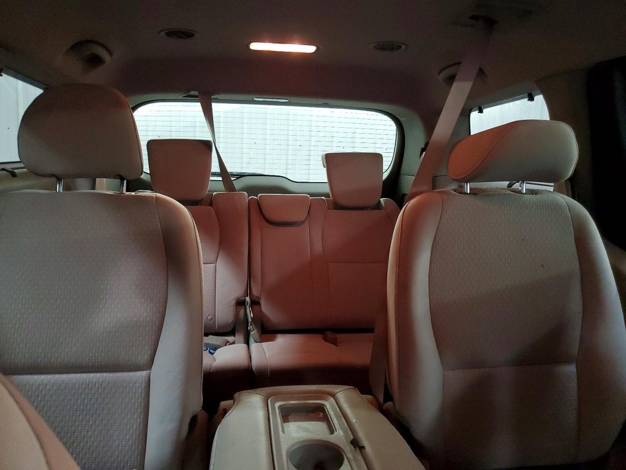 2016 KIA SEDONA LX photo 37