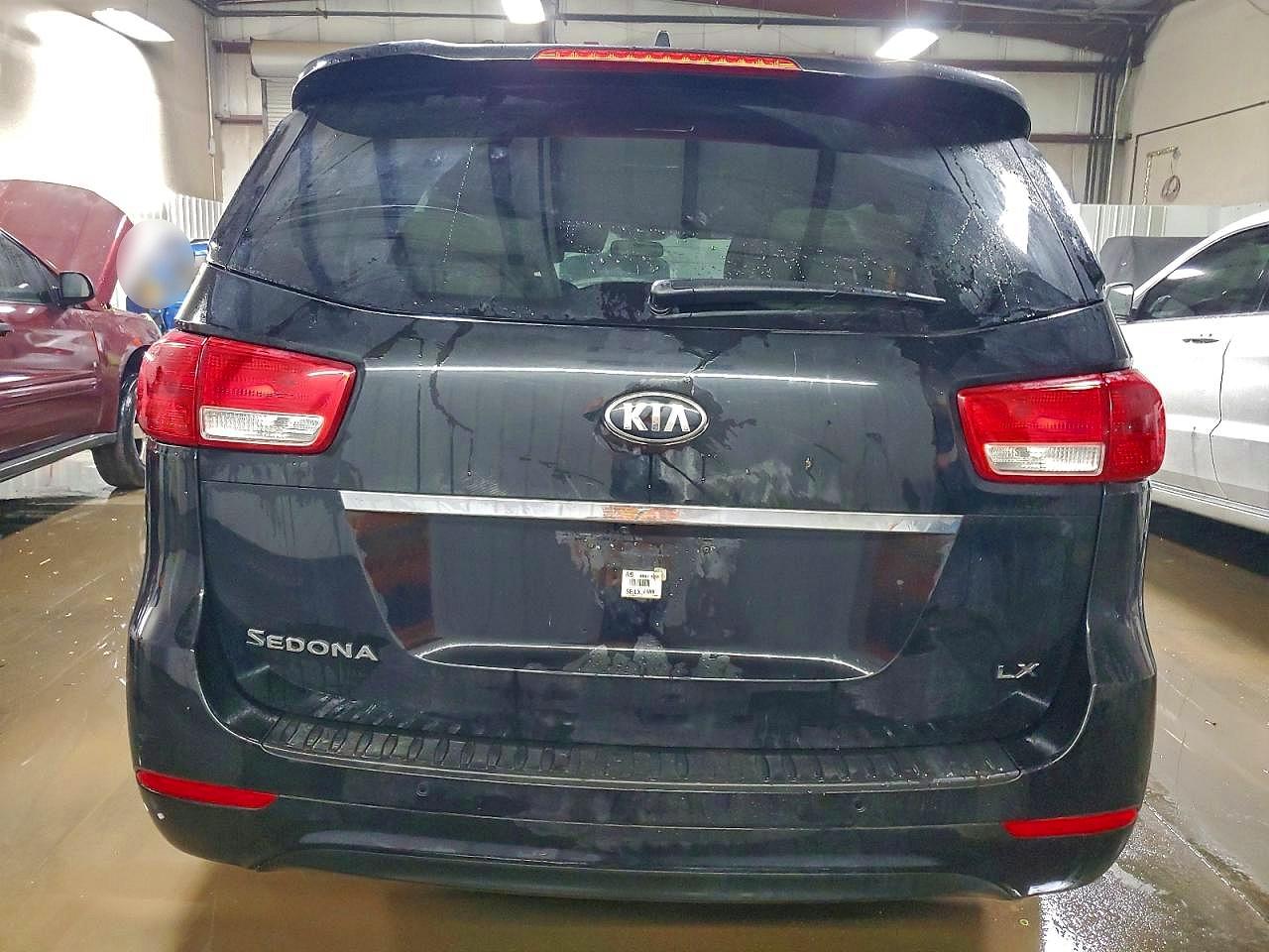 2016 KIA SEDONA LX photo 21