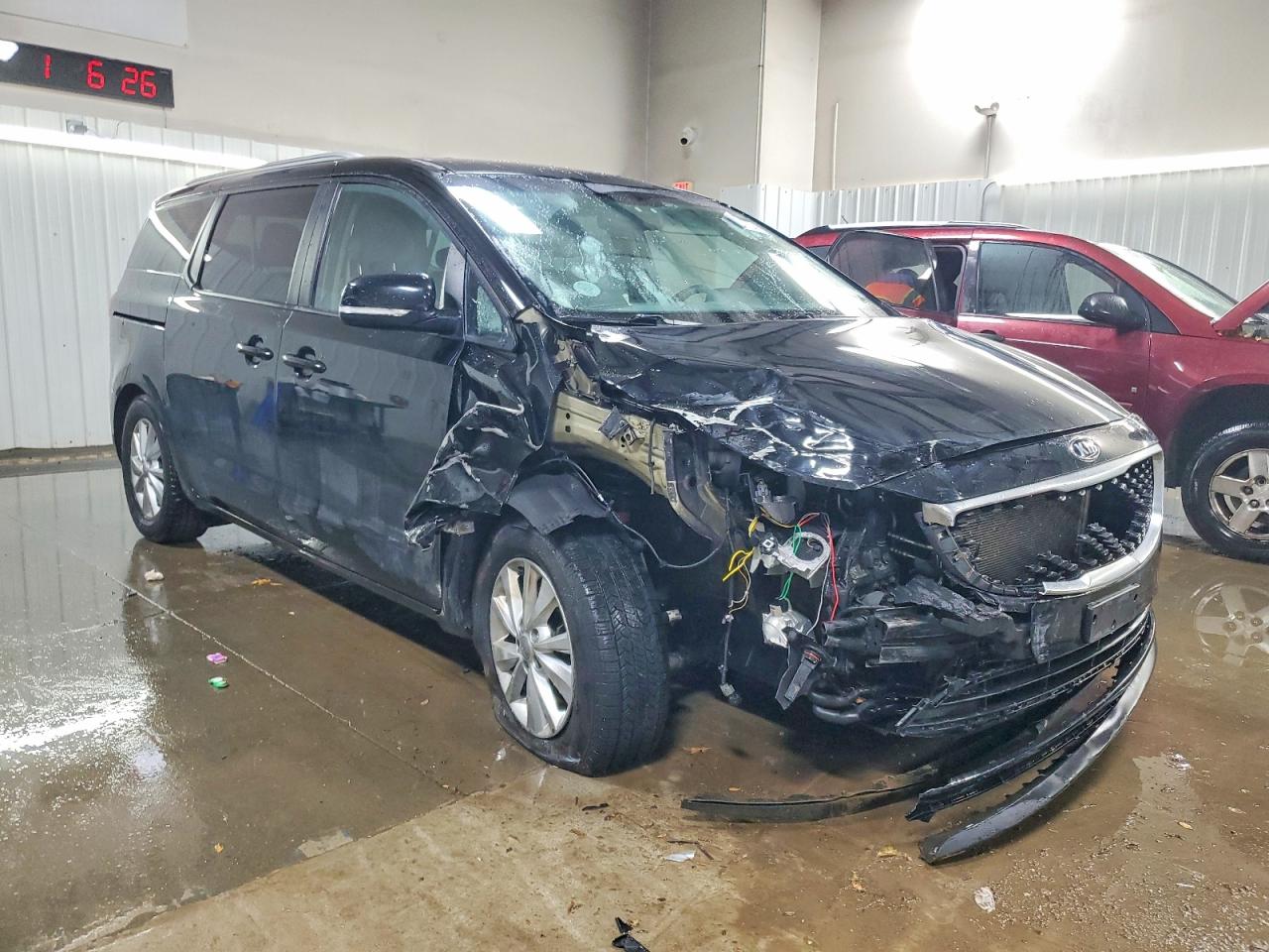 2016 KIA SEDONA LX photo 13