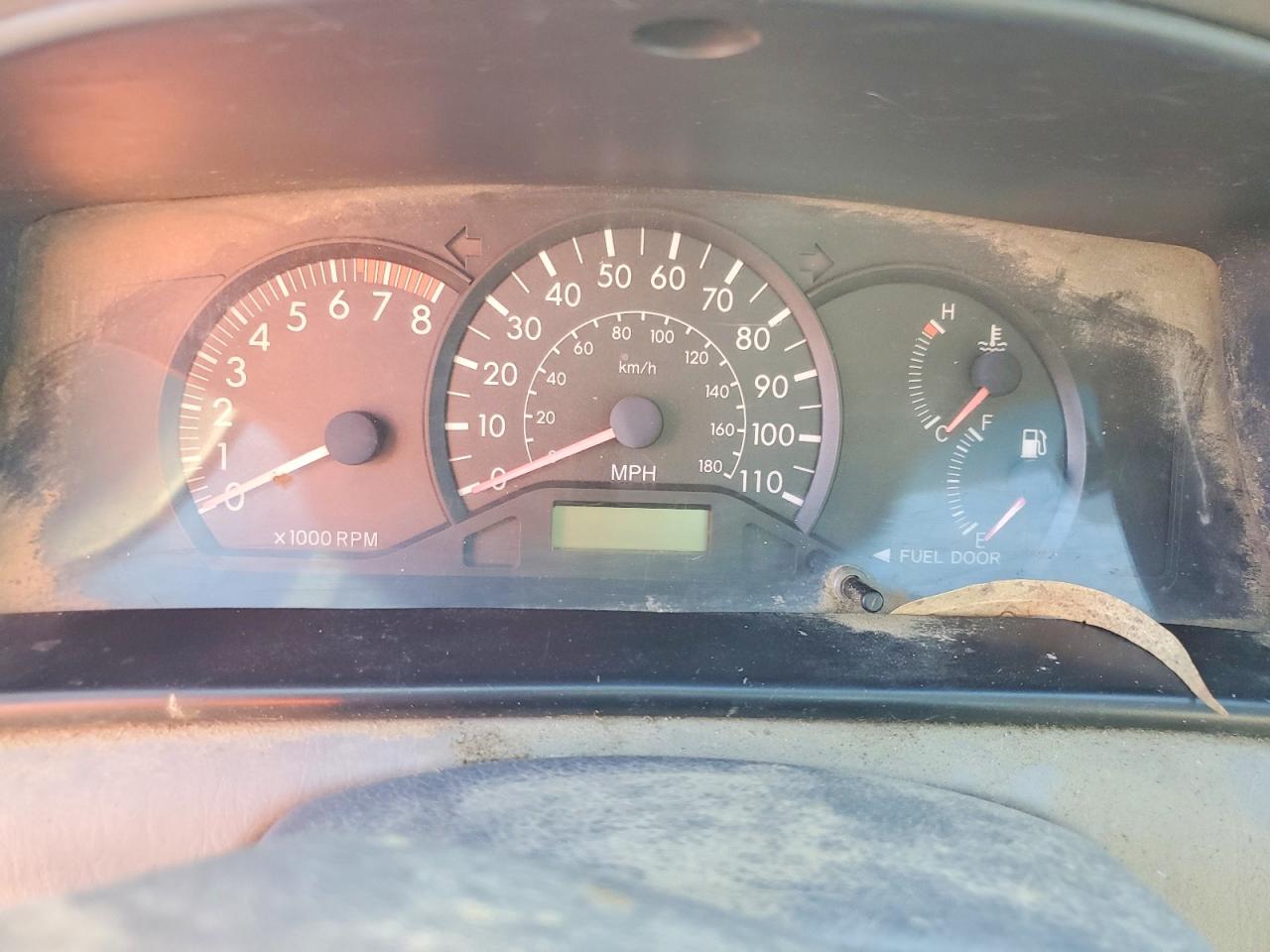 2005 TOYOTA COROLLA CE photo 9