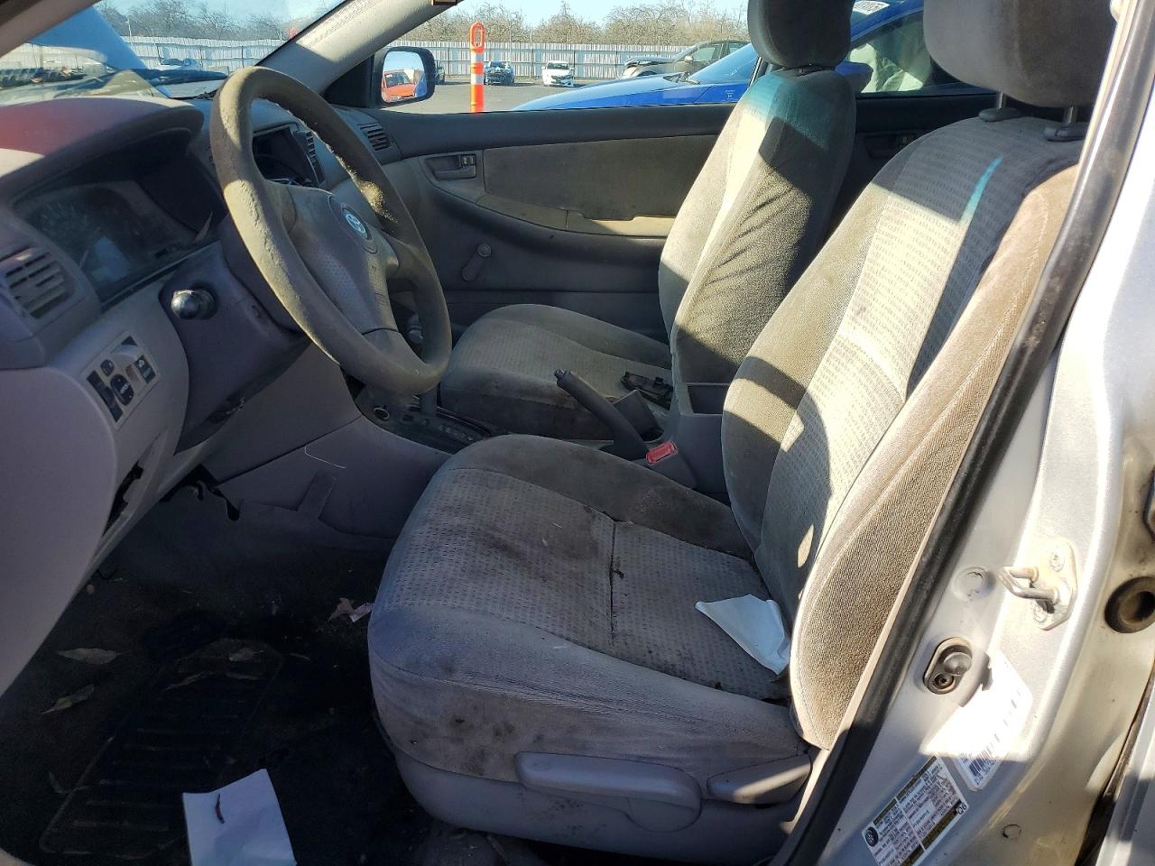 2005 TOYOTA COROLLA CE photo 7