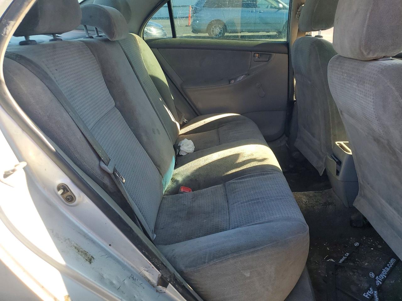 2005 TOYOTA COROLLA CE photo 10