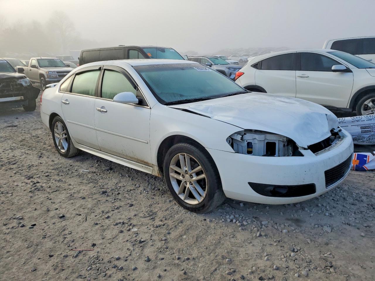 2013 CHEVROLET IMPALA LTZ photo 4