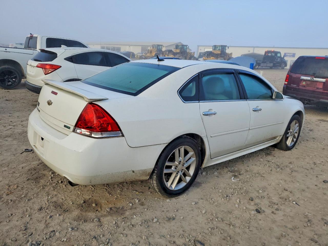 2013 CHEVROLET IMPALA LTZ photo 3