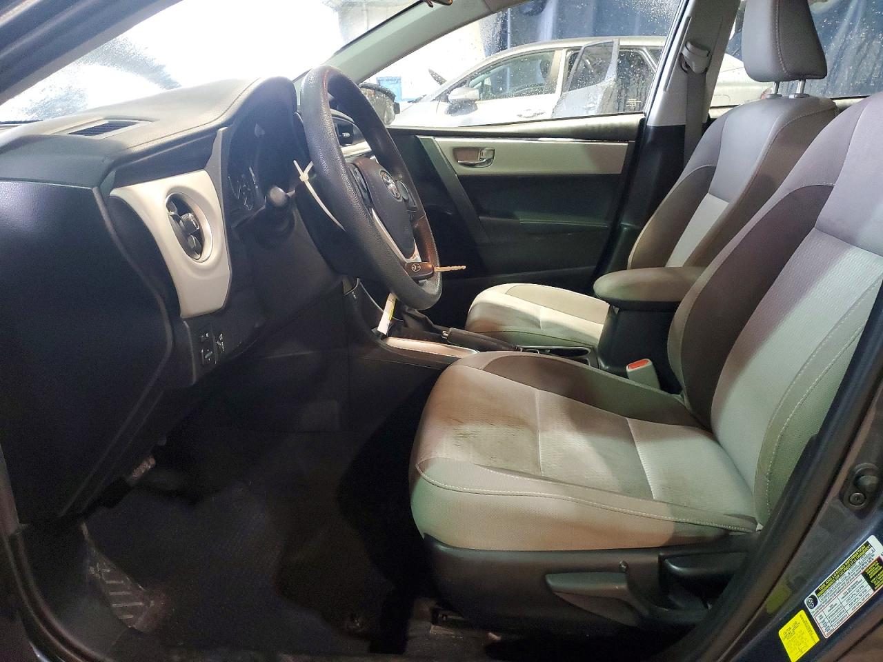2017 TOYOTA COROLLA LE ECO photo 13