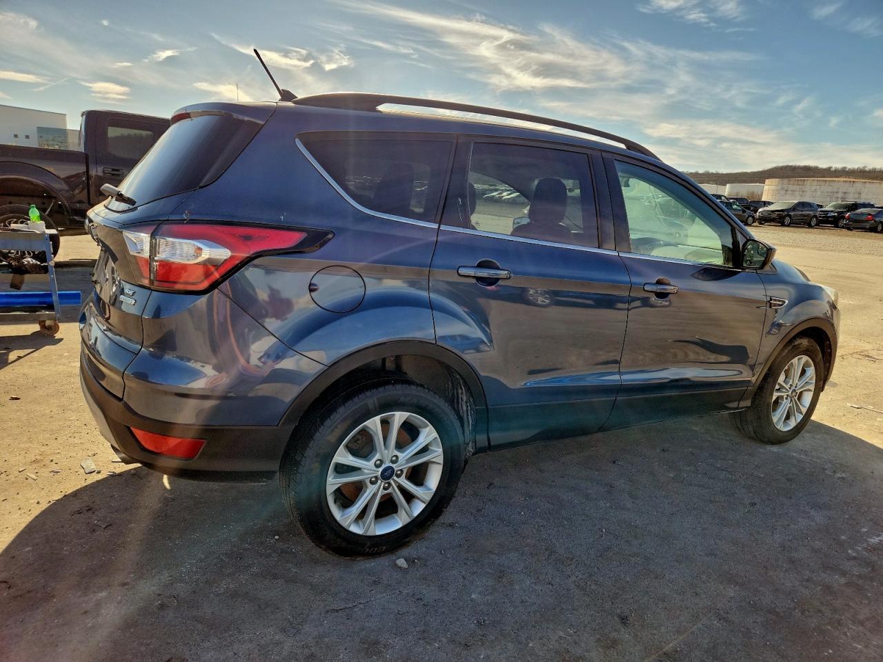 2018 FORD ESCAPE SE photo 3