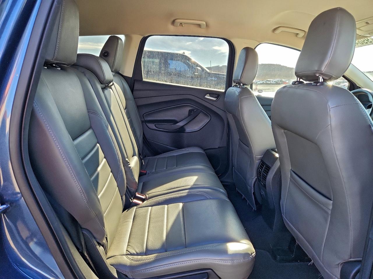 2018 FORD ESCAPE SE photo 10