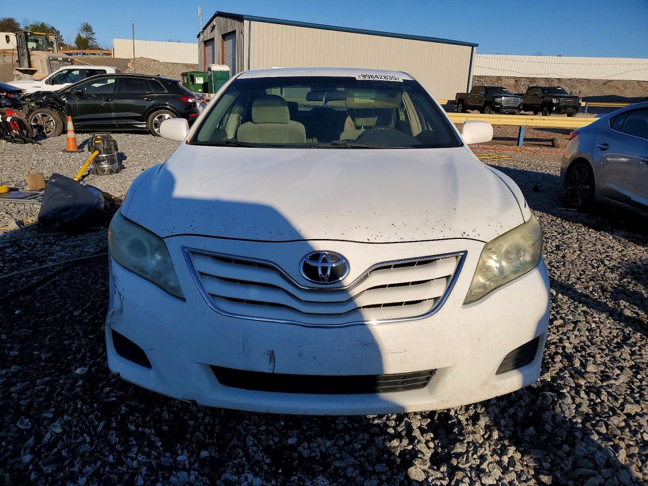 2010 TOYOTA CAMRY BASE photo 5