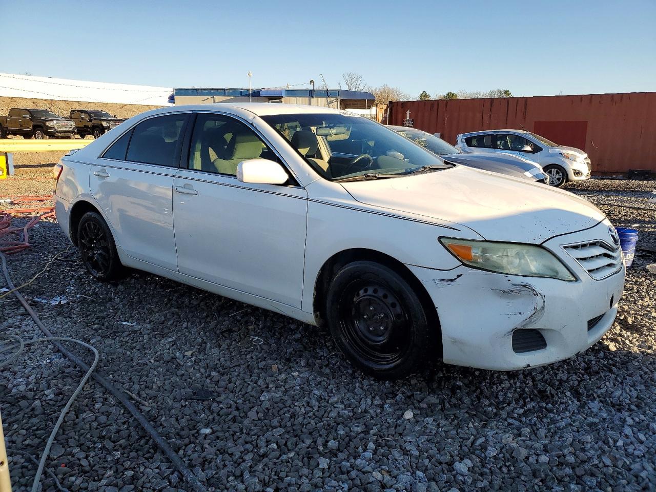 2010 TOYOTA CAMRY BASE photo 4