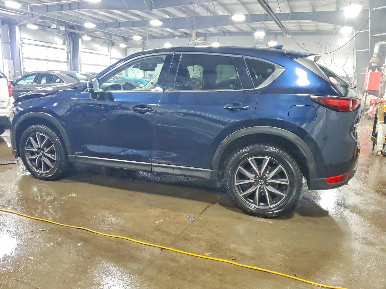 2017 MAZDA CX-5 GRAND TOURING photo 2