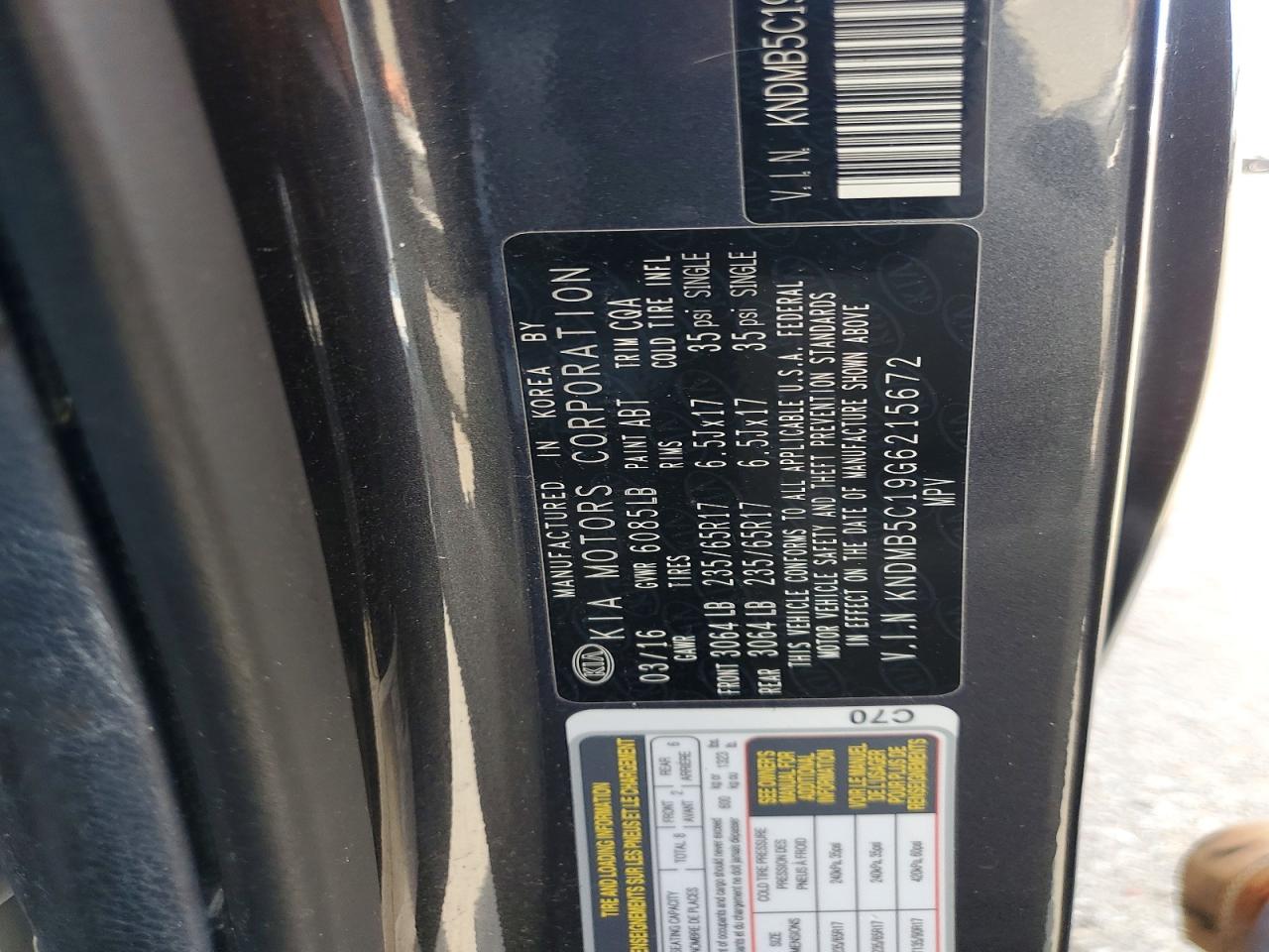 2016 KIA SEDONA LX photo 13