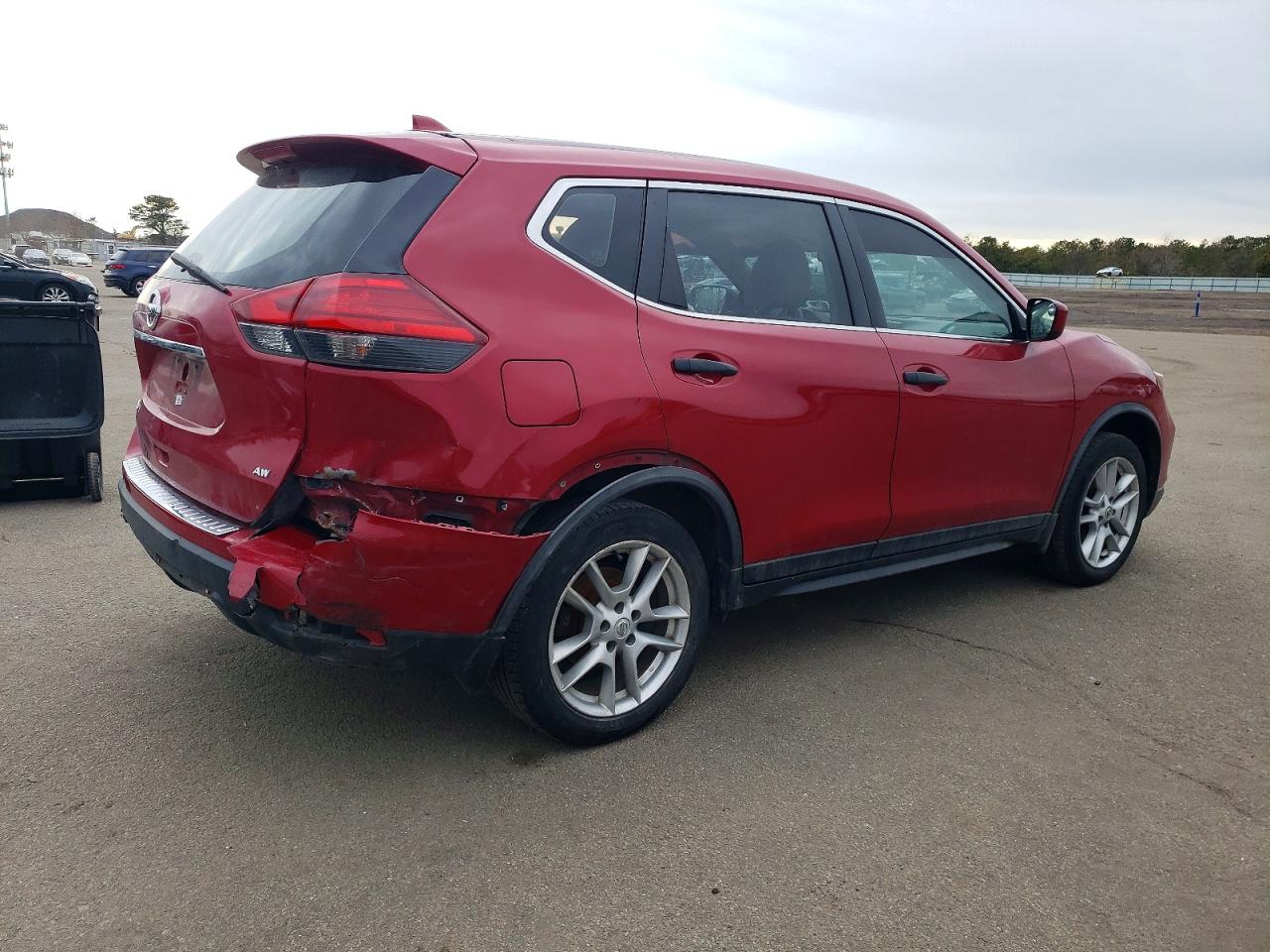 2017 NISSAN ROGUE S photo 7