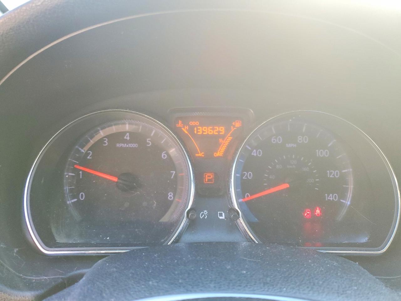 2014 NISSAN VERSA NOTE SV photo 17
