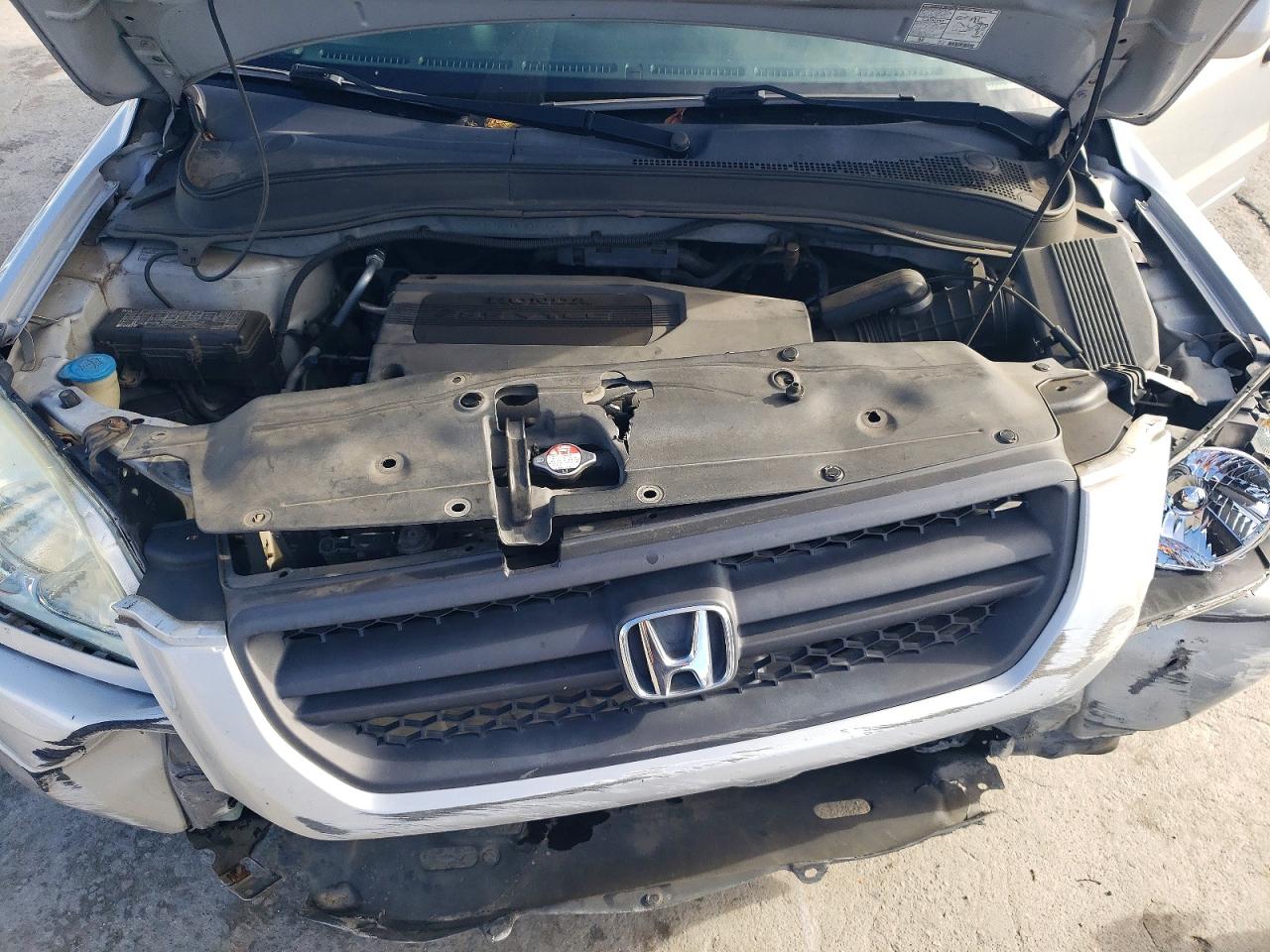 2004 HONDA PILOT EXL photo 12