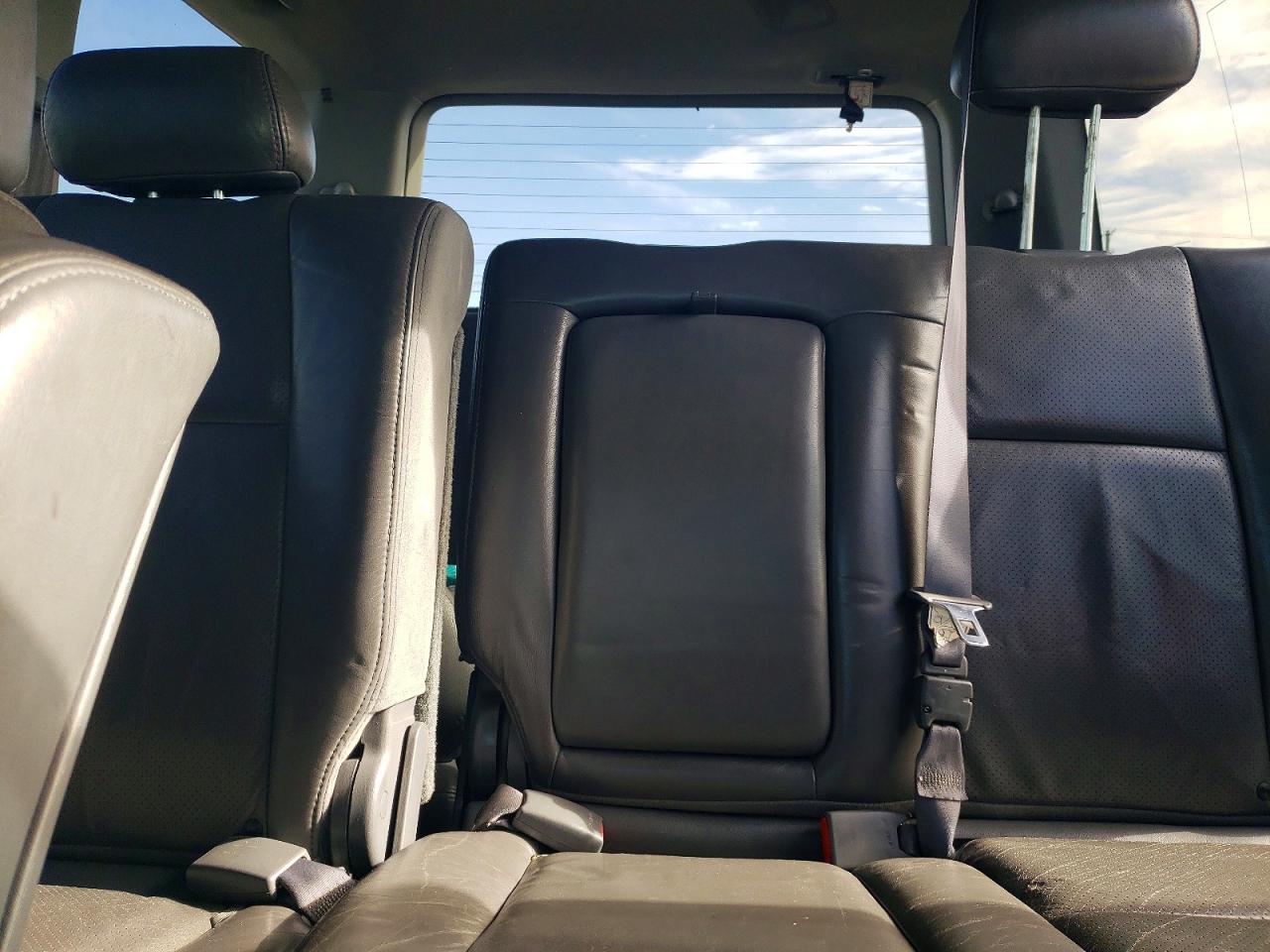 2004 HONDA PILOT EXL photo 10