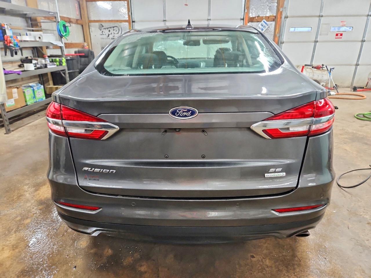 2020 FORD FUSION SE photo 6