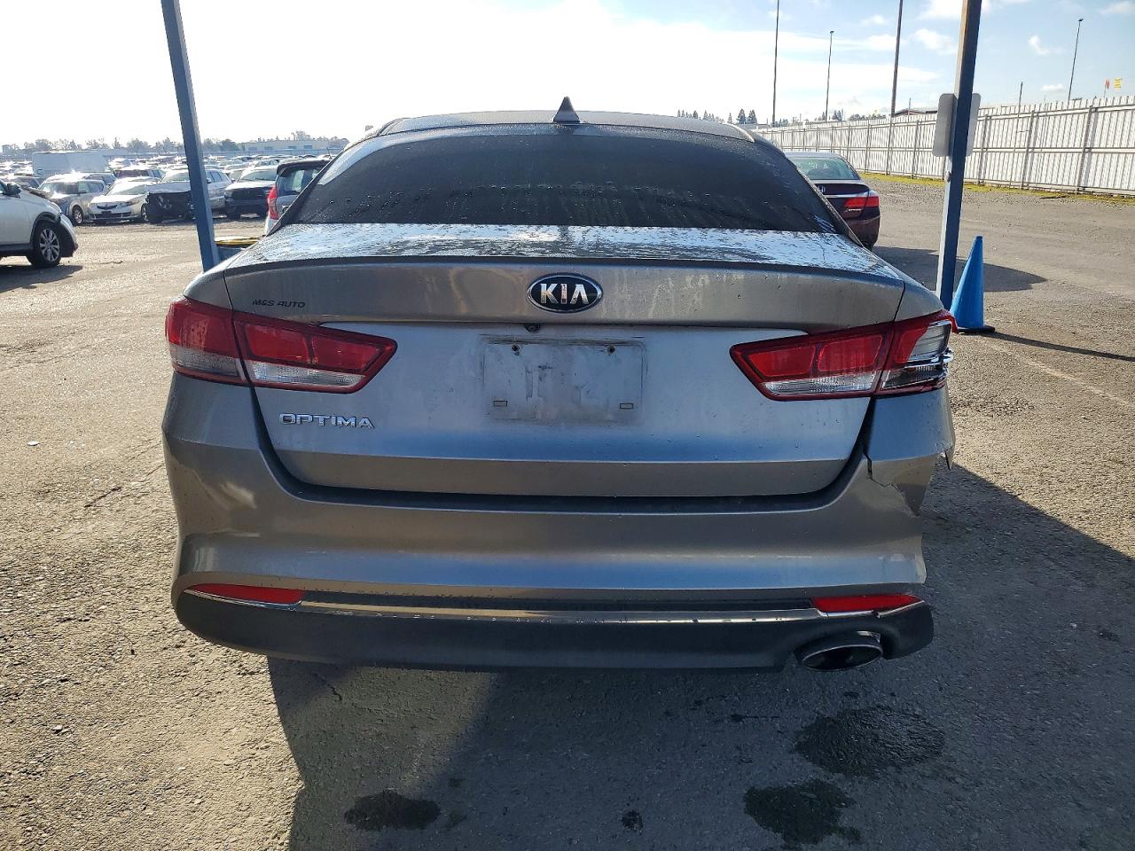 2016 KIA OPTIMA LX photo 6