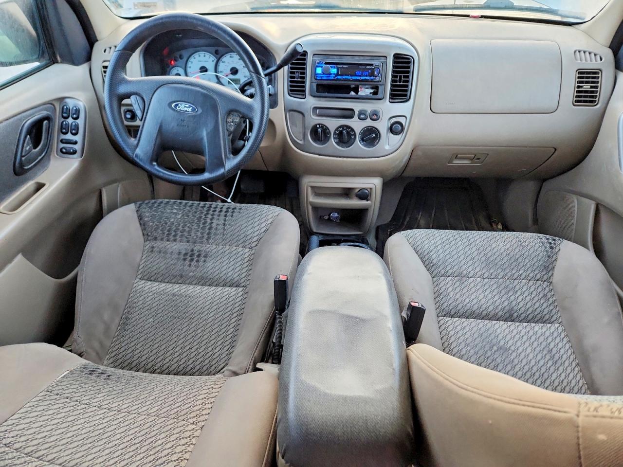 2004 FORD ESCAPE XLT photo 15