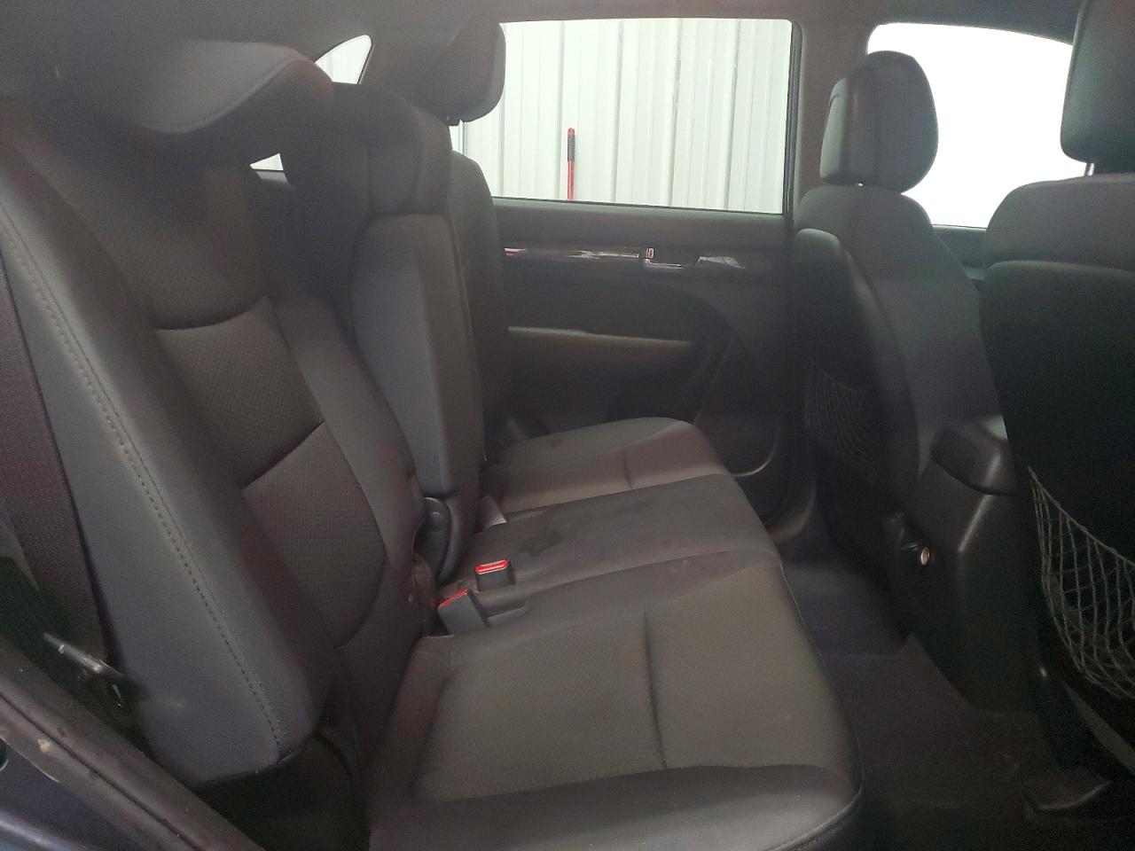 2013 KIA SORENTO LX photo 11