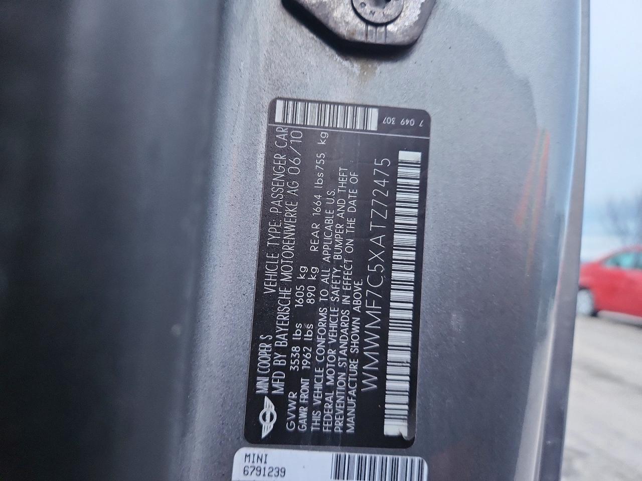 2010 MINI COOPER S photo 12