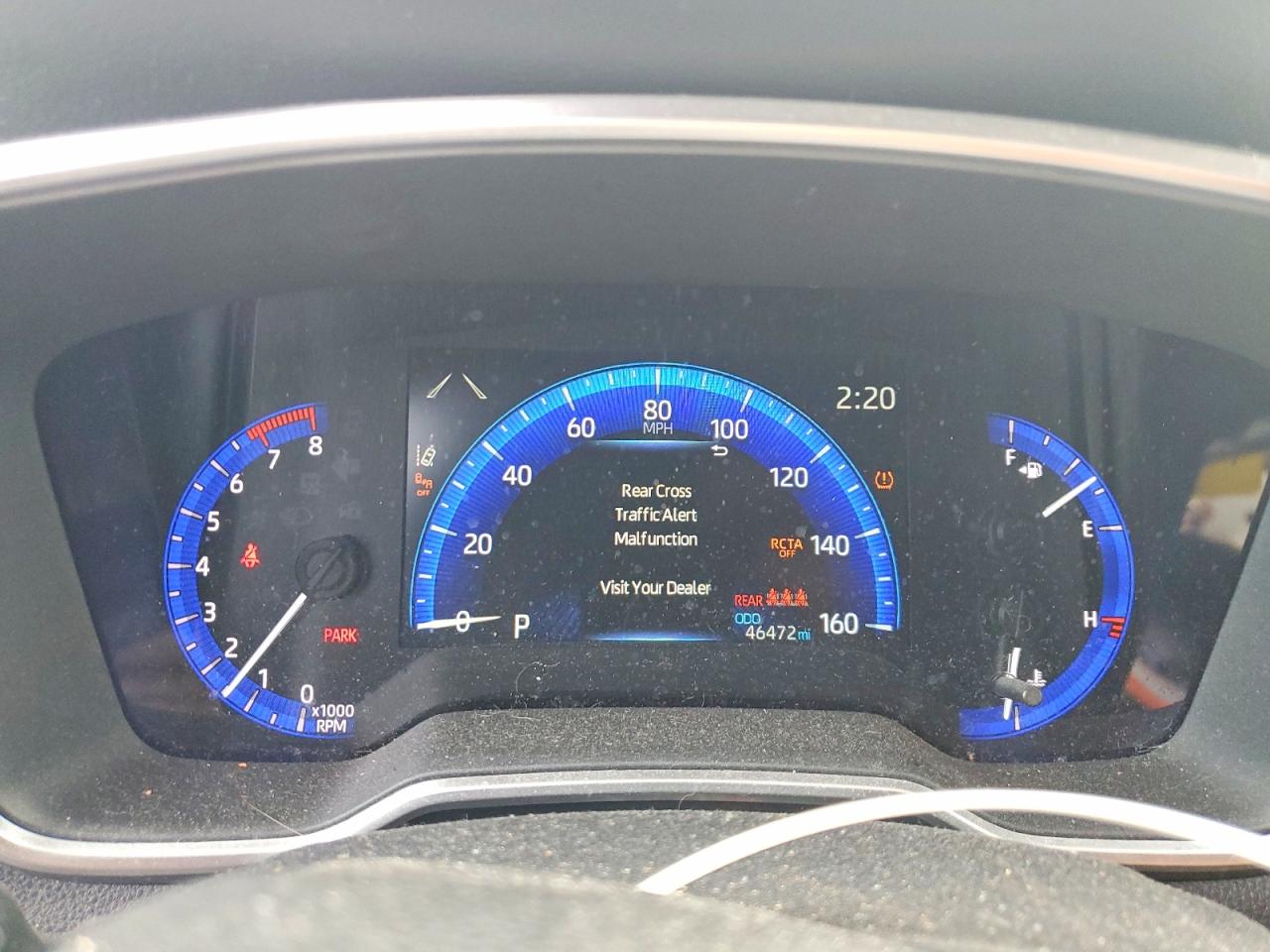 2022 TOYOTA COROLLA CROSS XLE photo 9