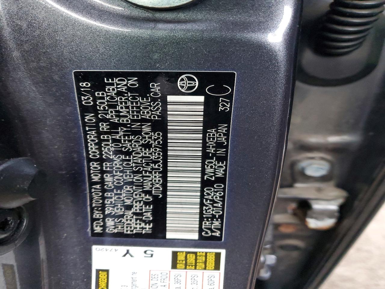 2018 TOYOTA PRIUS photo 12
