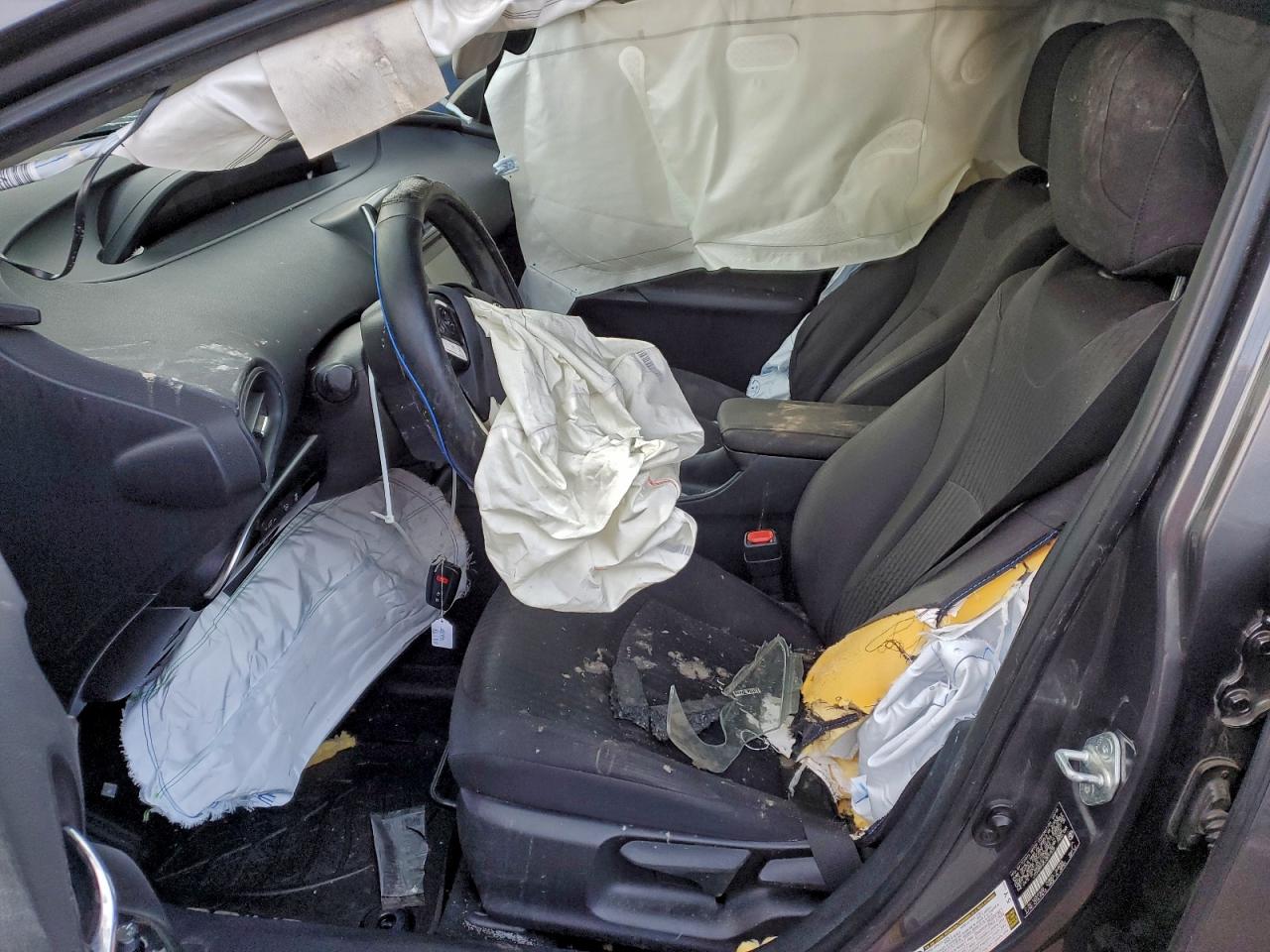 2018 TOYOTA PRIUS photo 7