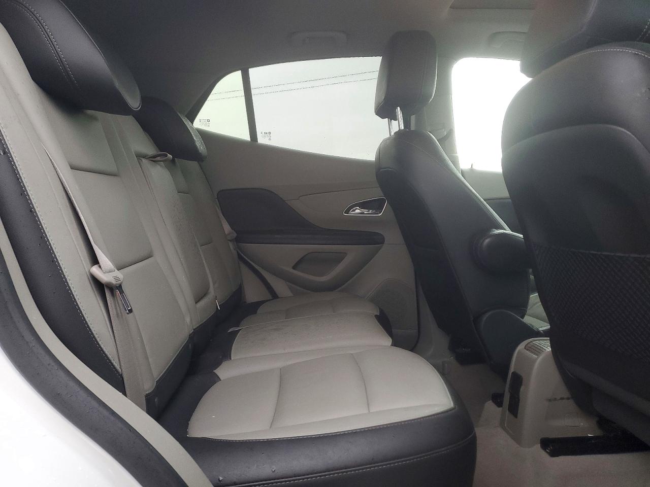 2016 BUICK ENCORE PREMIUM photo 11