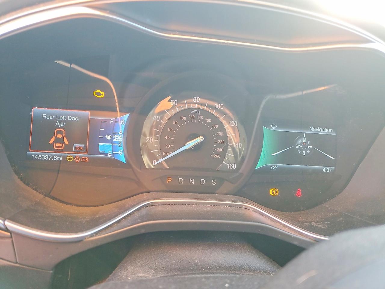 2017 FORD FUSION SE photo 17