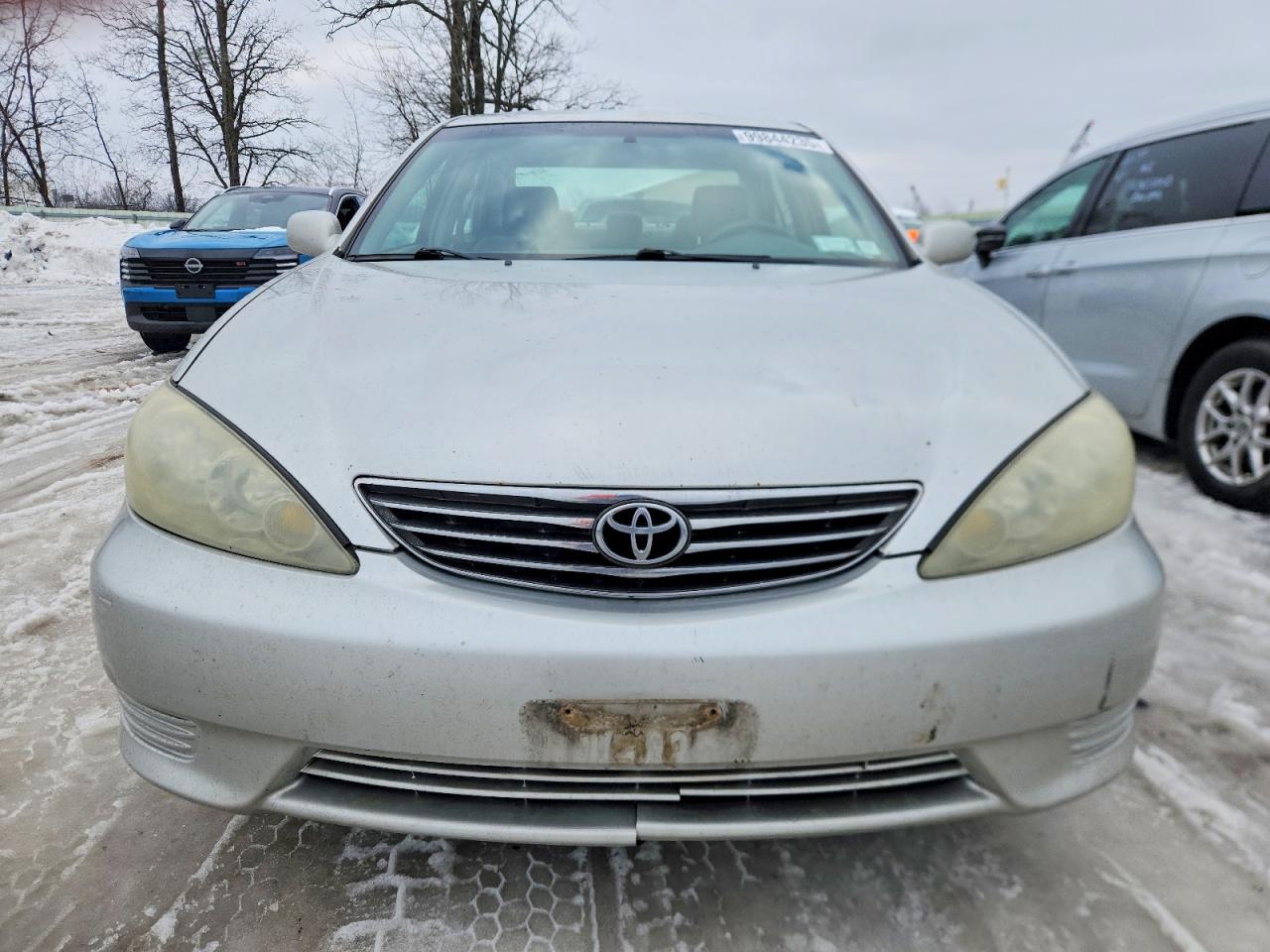 2005 TOYOTA CAMRY LE photo 5
