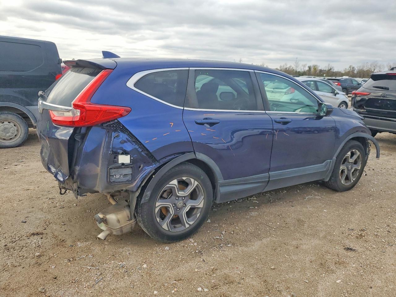 2017 HONDA CR-V EX photo 3