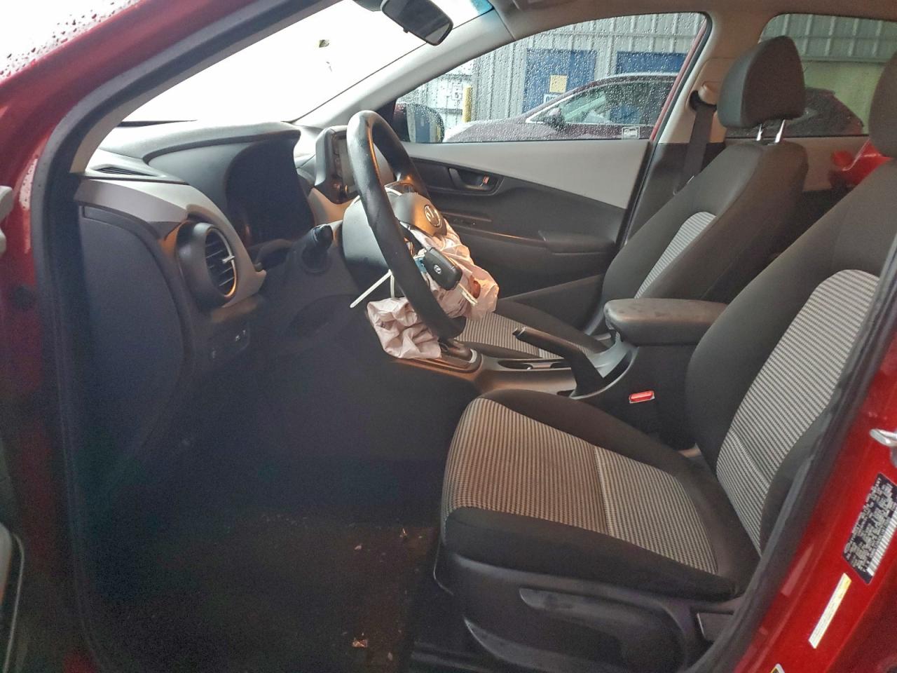 2020 HYUNDAI KONA SE photo 7
