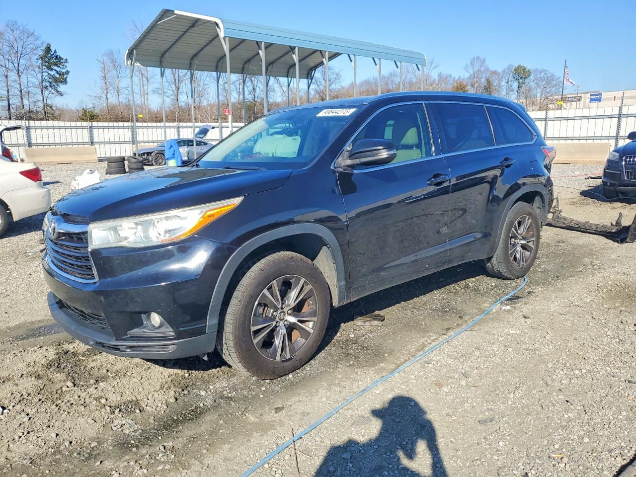 2016 TOYOTA HIGHLANDER
