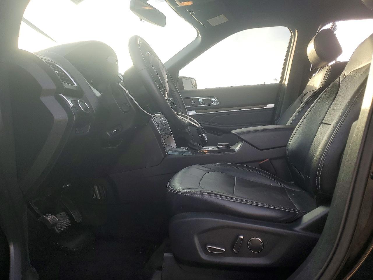 2017 FORD EXPLORER LIMITED photo 7