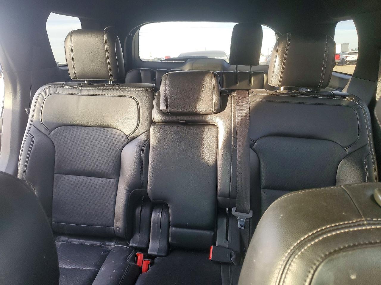 2017 FORD EXPLORER LIMITED photo 10