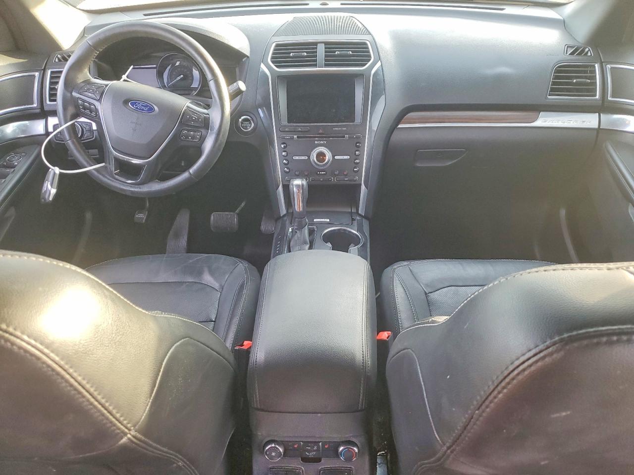 2017 FORD EXPLORER LIMITED photo 8