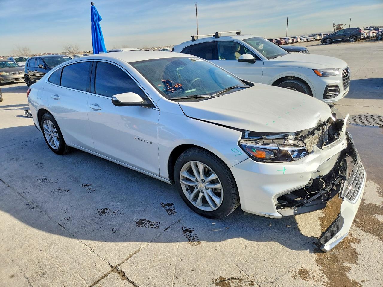 2018 CHEVROLET MALIBU LT photo 4