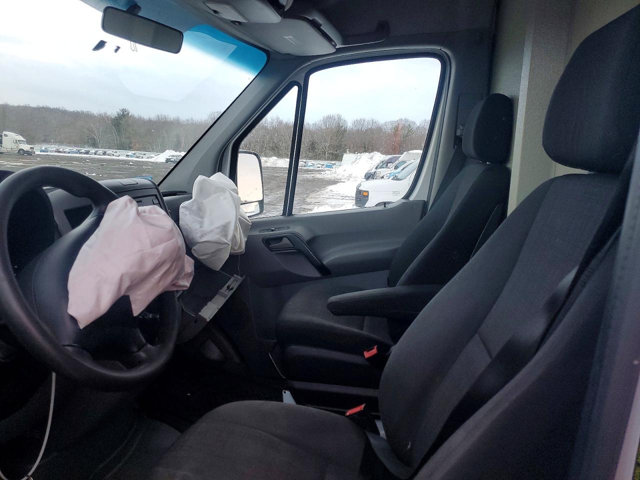 2016 MERCEDES-BENZ SPRINTER 2500 photo 10