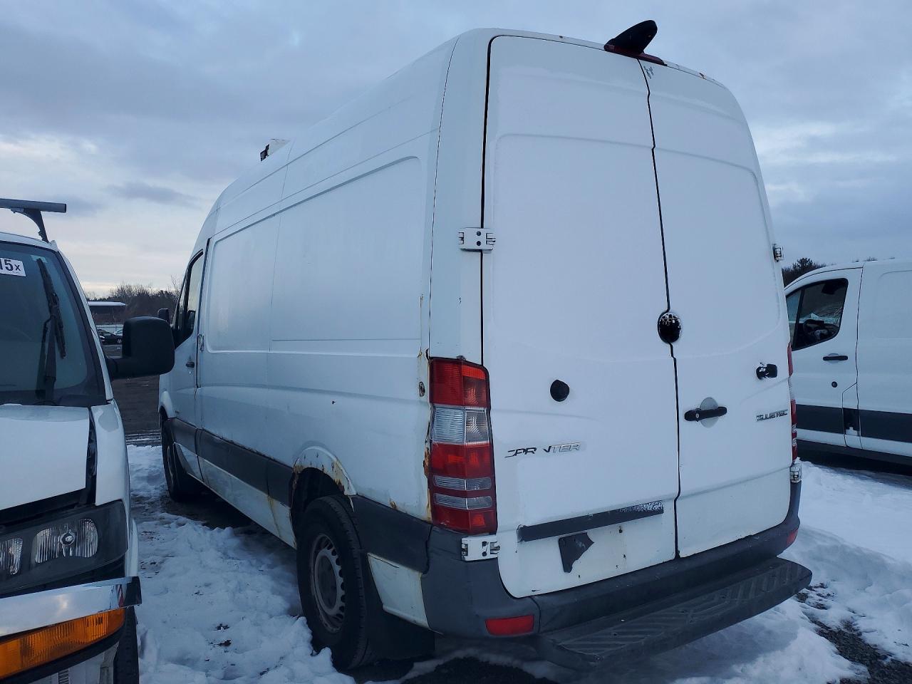 2016 MERCEDES-BENZ SPRINTER 2500 photo 2