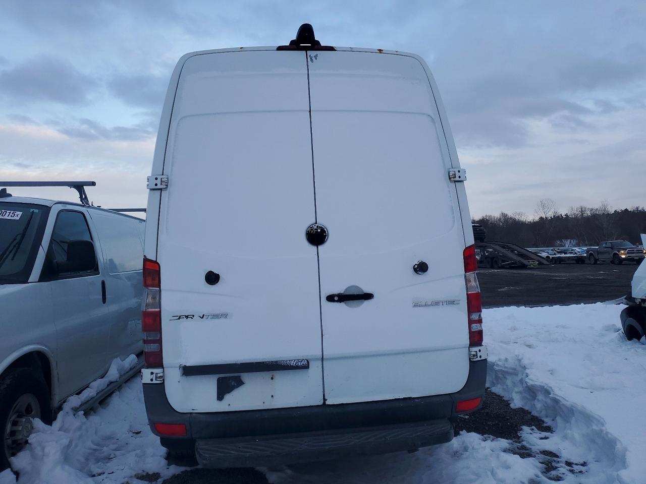 2016 MERCEDES-BENZ SPRINTER 2500 photo 6