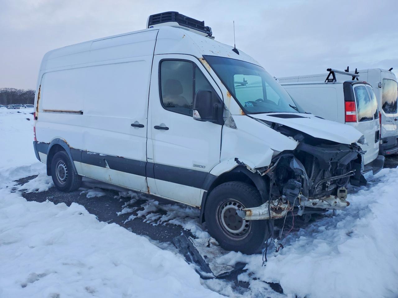 2016 MERCEDES-BENZ SPRINTER 2500 photo 4