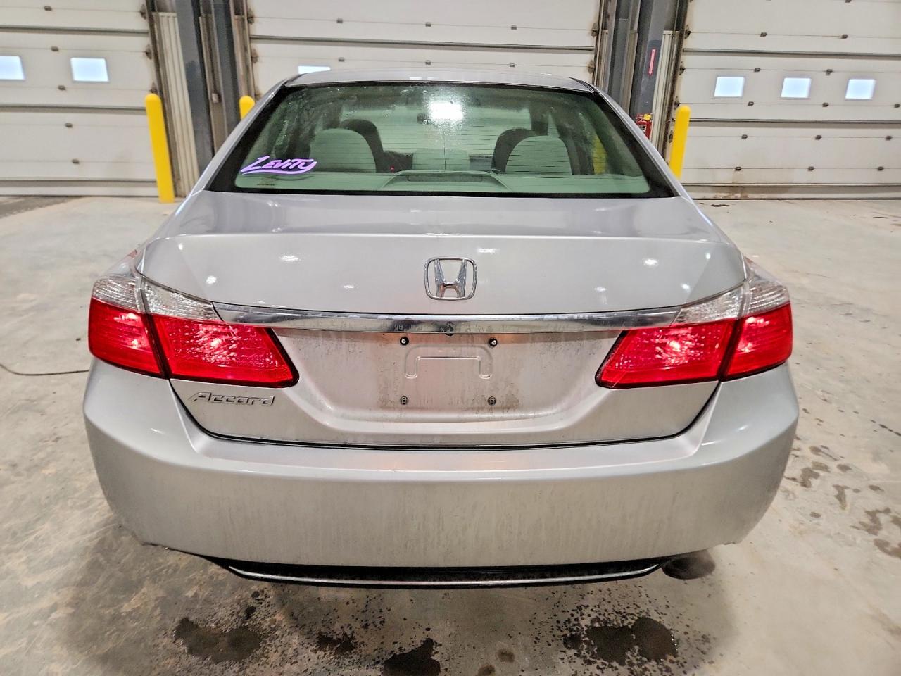 2013 HONDA ACCORD LX photo 6
