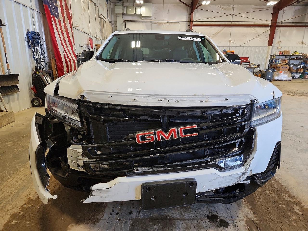 2023 GMC ACADIA SLE photo 5
