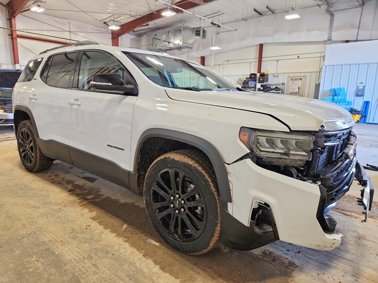 2023 GMC ACADIA SLE photo 4