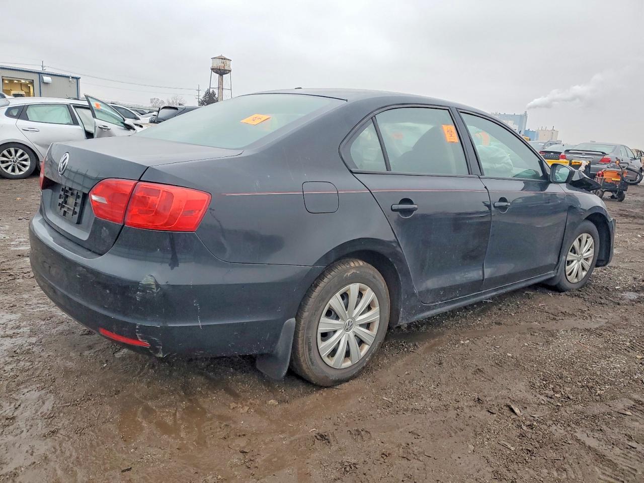 2014 VOLKSWAGEN JETTA BASE photo 3