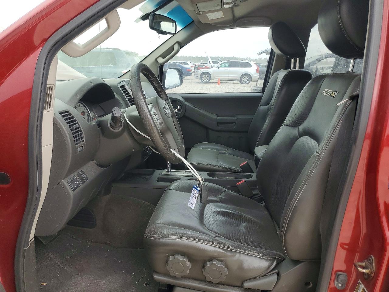 2015 NISSAN XTERRA X photo 7